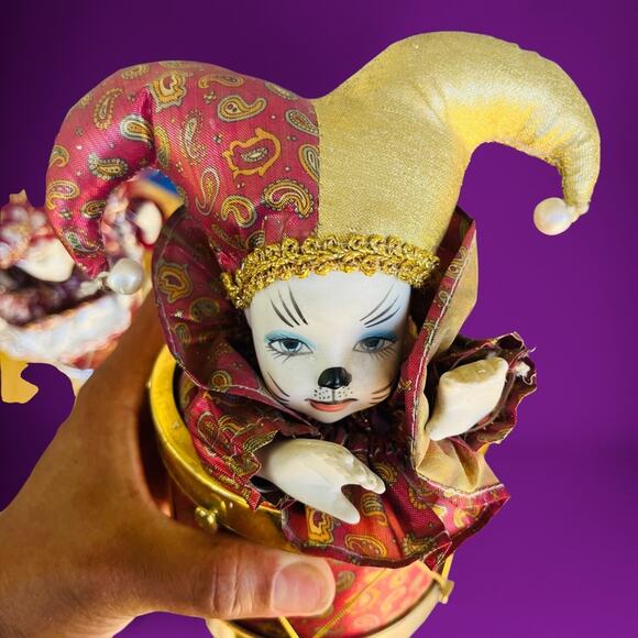 3 Piece Set Collector Edition Porcelain Collectible Jester in Musical Drum Clown - Picture 15 of 16